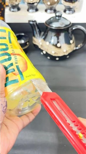 The Magic of Super Clay” – emphasizes creativity and transformation