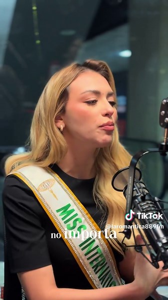 Hoy recibimos en nuestro programa Simón Dice a Valeria Di Martino, Miss Venezuela Internacional 2025 👑. #missinternationalqueen #missvenezuela #vira #foryou