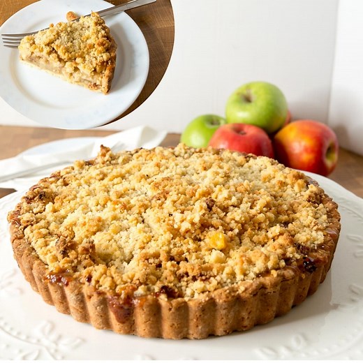 How to Make an Apple Crumble Tart or Pie