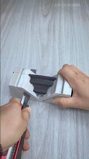 Cut Perfect Angles Fast – The Easiest Tool for Floor Trims