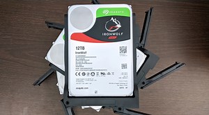 Understanding RAID: How performance scales from one disk to eight