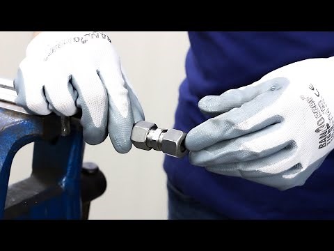 How to install compression fittings for AISI 304 pipes