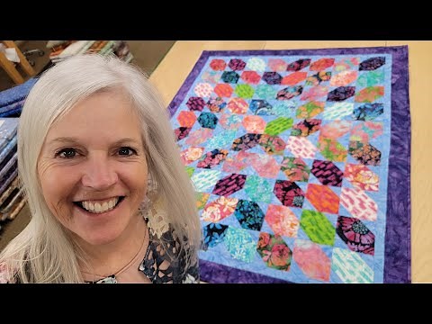 EASIEST BEGINNER QUILT EVER!! ***FREE PATTERN*** "Mini Petals" tutorial!
