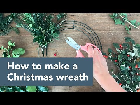 How to make a Christmas wreath tutorial