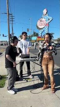 This was crazy !! I ran into ‪@Gremlinmusic24‬ at circus liquor 😳 #reverielove