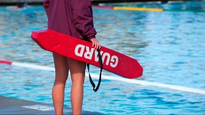Free lifeguard certification program for teens starts next week in Phoenix