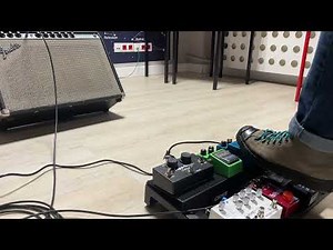 Ibanez Ts9 stacked with Boss Blues Driver Keeley mod