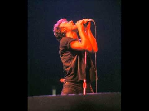 10. Prove It All Night (Bruce Springsteen - Live At The Roxy Theatre 7-7-1978)