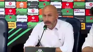 3.7K views | Fiorentina Teknik Direktörü Italiano: "Bizim problemimiz kafada bitiyor. Takımda istek ve ruh eksik. Yediğimiz gollerin analizini yaparsak bu işin içinden çıkamıyoruz. Ruhsuz takımlar kazanmayı istemezler. Ruh hala oturmadı." | SPORX | Facebook