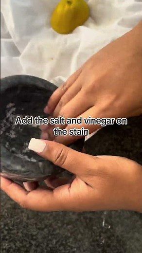 How to remove rust stains from your Clothes, guaranteed method that works #viralvideo