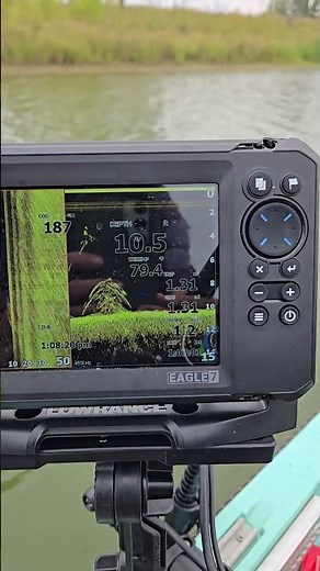 Learning my new Lowrance eagle 7 fish finder # Lowrance eagle # fish finder #kayak fishing