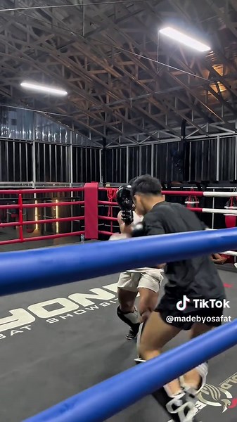 Kickboxing Techniques for Striking Success