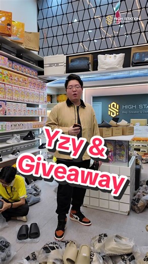 Yzy Slide ရောက်လာသူအတွက် နေ့စဉ် Streetwear Fashion