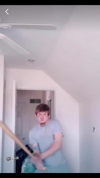 Cloaker Payday 2 Cosplay Break-In Prank Explained