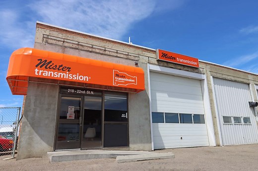 High Engine Revs & Transmission Slipping | Mister Transmission