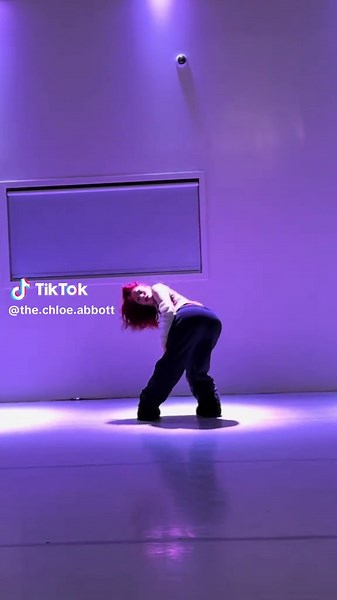 Exploring Graceful Heels Dance Techniques