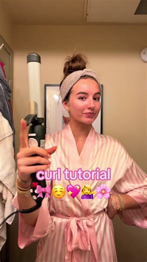 Effortless Hair Curling Tutorial with Beachwaver 1.25 Inch Curling Iron