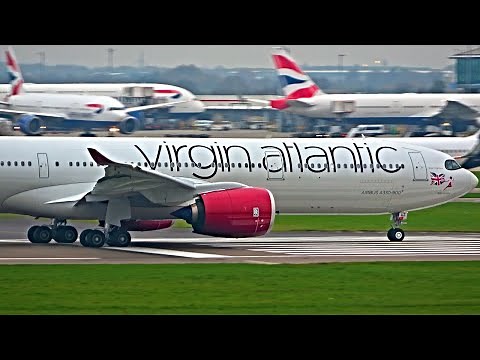 Close Up Departures at London Heathrow Airport, LHR - 04/12/22