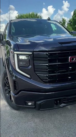 2026 GMC Sierra 1500 Elevation Walkaround Preview