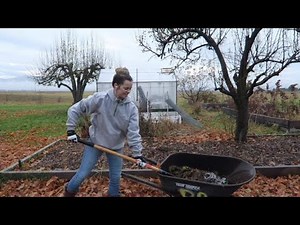 How To Sheet Compost | Sheet Mulching For Soil Building