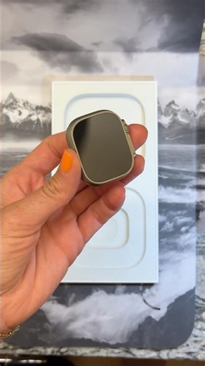 Unboxing the $799 Apple Watch Ultra 3 in Natural Titanium ⌚️