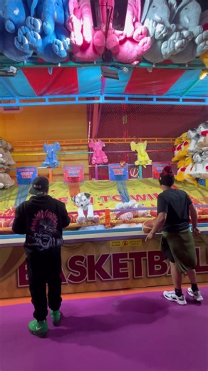 When you try to shoot the ball but fail 😂😂😂