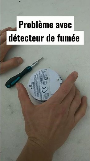 Pourquoi le #détecteur de #fumée sonne sans raison? #feu