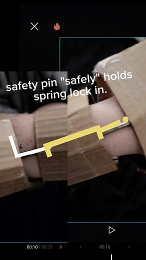 Spring Lock animatronic suit... incident. #springlock #spring #springtrap #fnaf #fyp