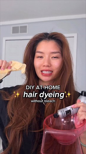 DIY DYEING YOUR HAIR at-home! WITH NO BLEACH! 💆🏽‍♀️ on episode 4 of glowing up until i feel like I’m hot. This is my hair coloring routine that I do every one (more like 2) month 🤎 I’ve been doing this for the past 3 years and it’s how I get my warm chestnut brown hair without bleach. PRODUCTS: *exact products are linked in my LTK in my bio* @lorealpro majirel permanent crème in 10N @redkenpro shades eq gloss in 6NB @ogx_beauty coconut miracle oil treatment (I buy my color and supplies at a b