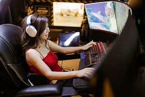 What is a Gamer Girl: Why You Shouldn’t Underestimate Gamer Girls | CitizenSide