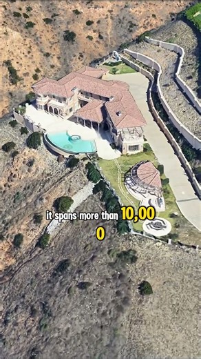 Inside Jonathan Davis’s $9.7M Malibu Estate