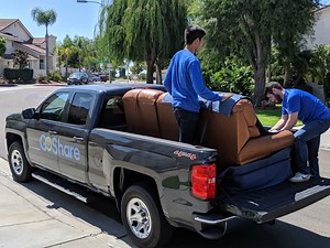 How to Move Large Items in Your Pickup Truck Bed - GoShare