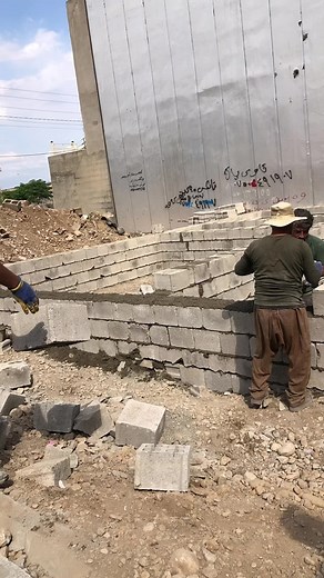 Building a Concrete Block Wall: Step-by-Step Guide
