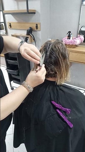 HOW TO CUT MULTIPLE LAYERS IN HAIR.SHORT LAYER HAIRCUT STEP BY STEP.SHORT LAYER HAIRCUT TUTORIAL.