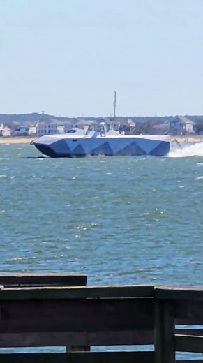 🇺🇸M80 Stiletto, an #experimental U.S. #Navy #vessel