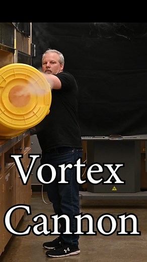 From trash can to vortex cannon: slowmo toroidal vortex #science #scienceexperiments #toroidalvortex #smoke #ring #teacher #slowmo #havingfun #demo
