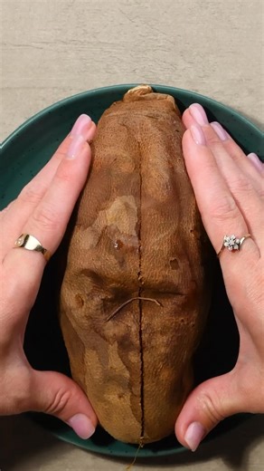 150K views · 90 reactions |  Get up to $200 OFF your first 5 boxes and reach your goals with code SOYUMMY200  Fresh, ready-to-eat meals ⏰ Heat and eat in 3 minutes ✅ Over 40 meals every week ✨ No meal prep, no clean up “I am absolutely in LOVE with Youfoodz! Easy to order and eat and VERY delicious. Great value compared to takeaway or expensive groceries" ⭐⭐⭐⭐⭐ | So Yummy | Facebook