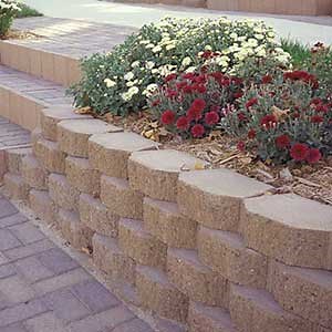 Keystone Garden Wall Retaining Wall Blocks - RCP Block & Brick