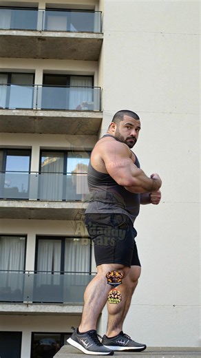 7.8K views · 253 reactions | Tomas Král @tomaskralai #musclebear #bicepflex #bodybuilder #powerlifter | Musclesandbulk | Facebook