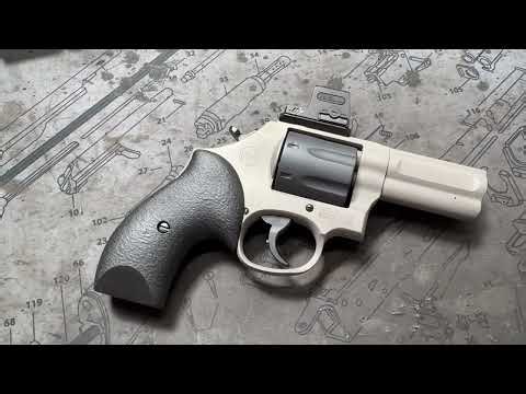 Smith & Wesson Full Custom 586 L-COMP