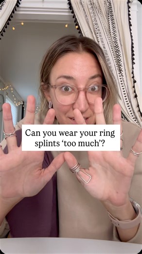 Have you ever been told you’re wearing your ring splints too much?? Let’s talk about it 👇 AND if you’d like help figuring out EXACTLY which types of ring splints are right for you… (or where to get them, or how to know if they’re fitting you right…) ...Hypermobile Hands Blueprint was made for you 🫶🏼 it’s my signature program for helping those with hand pain from hypermobility ⤵️ There are 5 modules total, and here’s a sneak peek of topics covered JUST from Module 3 👀 With well over 25 video 