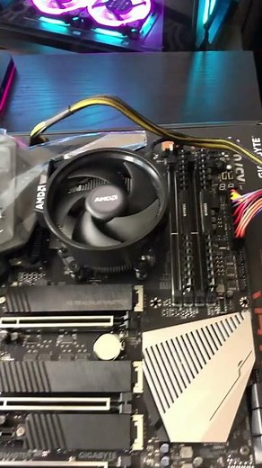 How To Remove an AMD CPU Cooler Safely without Ripping the CPU from the Socket #shorts