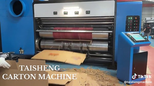 Three-Color Slitting and Die-Cutting Machine Ready
