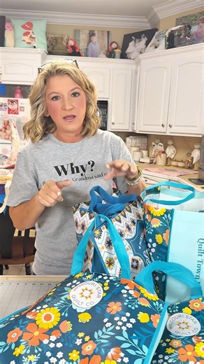 MSQC Swag Bag My Story with free digital download patterns! https://hometownquiltcompany.com/my-favorite-things #sewing #tamijones #beginnersewing #diy #crafty #msqcshowandtell #msqcpartner | Tami Jones • Hometown Quilt Company, LLC