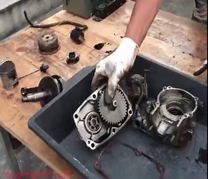 617K views · 1.3K shares | Restoration 2 Stroke Engine ROBIN EC 10 - Restore Engine Robin Antique | Yolo Tickets | Facebook