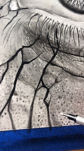 Mastering Charcoal Drawing Techniques for Artists