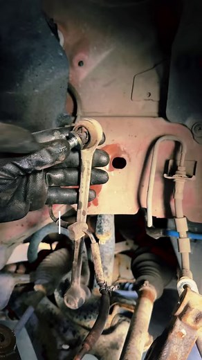 7.1K views · 69 reactions | 퐒퐭퐚퐛퐢퐥퐢퐳퐞퐫 퐋퐢퐧퐤 A broken stabilizer link...