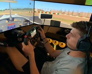 Max Verstappen – Sim Racing Setup