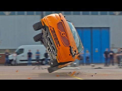 Volvo XC60 Roll Over Crash Test