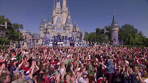 413K views · 4.5K reactions | Let the holiday festivities begin! Catch the cast of Descendants 2, Kelly Clarkson, Garth Brooks, Trisha Yearwood and more tonight at 8p in the Disney Parks presents: A Descendants Magical Holiday Celebration! | Disney Channel | Facebook